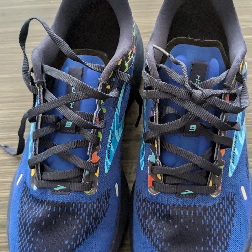 Brookes Launch Sz 9